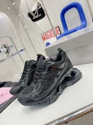 Balenciaga X-Pander Unisex Sneaker in Black mesh and nylon 2022