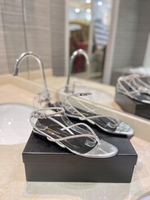 Saint Laurent Crystal Flat Thong Sandals 02