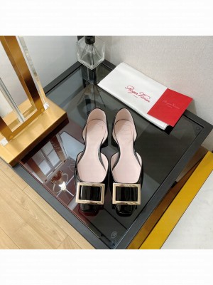 Roger Vivier Trompette Dorsay Metal Buckle Ballerinas in Patent Leather 04