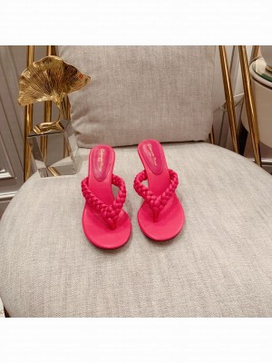 Gianvito Rossi TROPEA Heel 7.5cm thong-sandal in Fuchsia leather 2021 Collection
