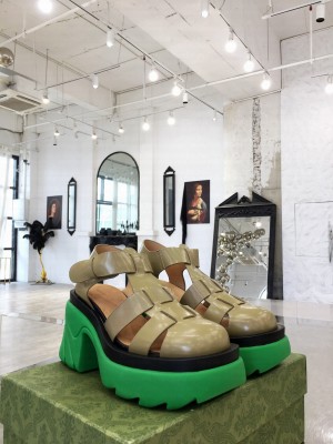 Bottega Veneta Cut out 9.5cm Olive green Sandals 2021 Collection
