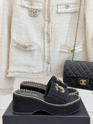 Chanel Thick-soled Chain CC Slide Mule Black 2025 