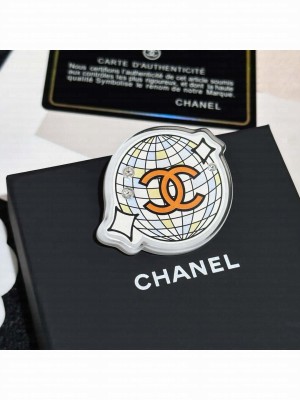 Chanel Women's Brooch AB1207