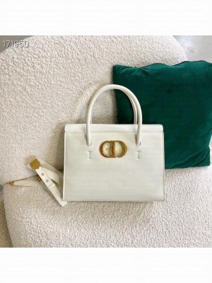 DIOR LARGE ST HONORE TOTE Grained Calfskin M9306UBAE WHITE