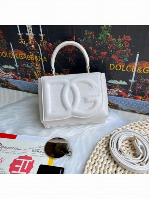 Dolce & Gabbana leather bag G6002 white