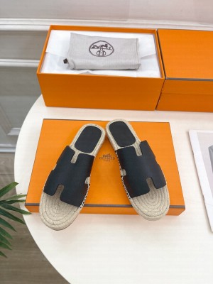 Hermes Antigua espadrille 2024 01