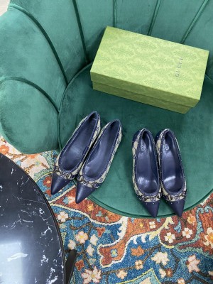 Gucci Women's GG Canvas/Calfskin with Horsebit Flat/Pumps Blue 2021 Collection