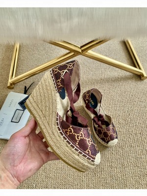 Gucci GG Matelassé Canvas Platform Espadrilles Sandals Burgandy 2021 Collection 