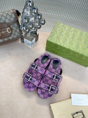 GUCCI Women's Multicolor slide sandal Canvas Purple 2021 Collection