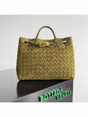 Bottega Veneta Medium Andiamo 766016 Olive oil