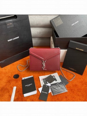 SAINT LAURENT CASSANDRA MEDIUM CHAIN BAG IN CROCODILE EMBOSSED SHINY LEATHER 532750 Burgundy