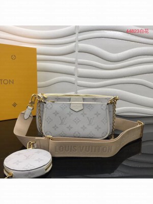 Louis Vuitton Original Monogram Canvas M44823 white