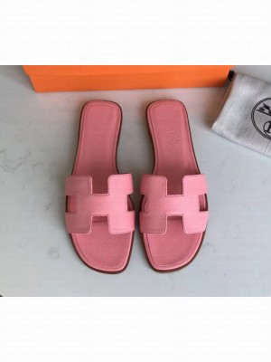 Hermes Oran Flat slippers in epsom leather cherry pink with brown piping