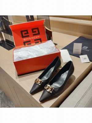 GIVENCHY PUMPS IN LEATHER WITH METALLIC DETAILS 2022 COLLECTION,BLACK