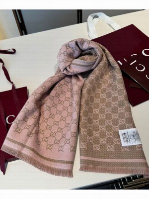Gucci GG wool scarf