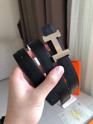 Hermes Mini Constance Reversible Leather Belt with H Buckle 24mm Black 2019 Collection