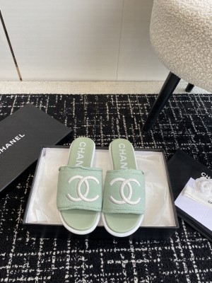 Chanel CC Logo Fabric Slide Mule 2024 02