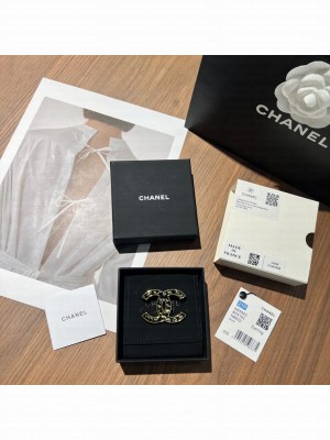 Chanel Women's Brooch AB1121