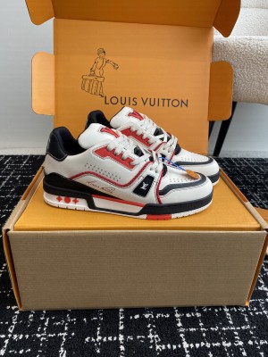 Louis Vuitton Unisex 1AD7JN LV Trainer Sneaker