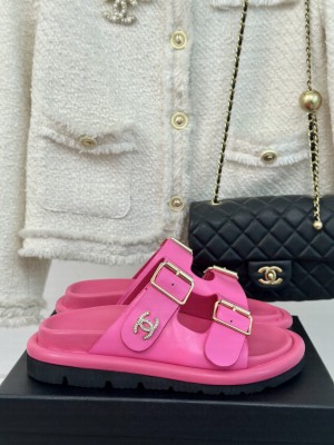 Chanel Crystal CC Lazy Slippers 2024 Rose
