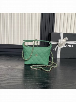 Chanel HOBO HANDBAG AP4386 green