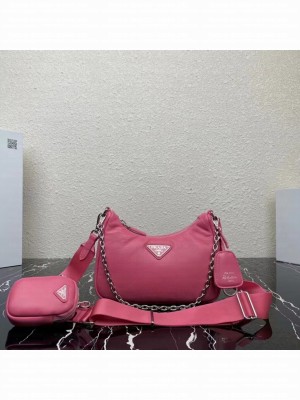 Prada Padded nappa-leather Prada Re-Edition 2005 shoulder bag 1BH204 pink