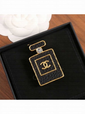 Chanel Women's Brooch AB1125