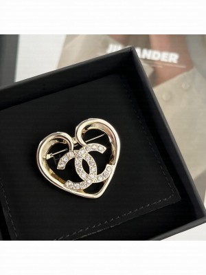 Chanel Women's Brooch AB1116