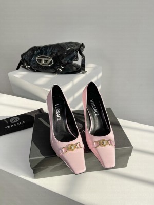 Versace Medusa patent leather square toe Pumps Pink