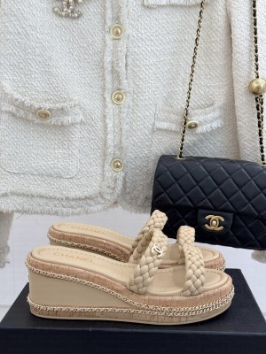 Chanel knit platform heel 7cm slipper beige 2025