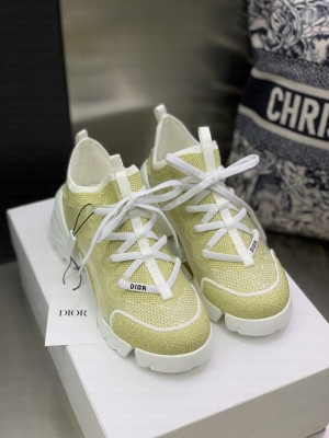 Christian Dior D-connect sneaker yellow