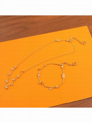 Louis Vuitton Necklace & Bracelet LV018 2024 Collection
