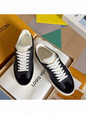 Louis Vuitton Women's LV Groovy Platform Sneaker 06