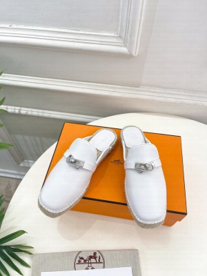 Hermes Feria espadrille in goatskin with Kelly Buckle Mule 2024 White