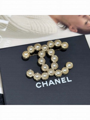 Chanel Women's Brooch AB1204