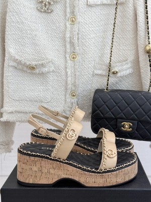 Chanel platform double C with chain sandals Beige leather 2025