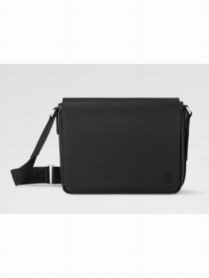 Louis Vuitton District PM M30851 black