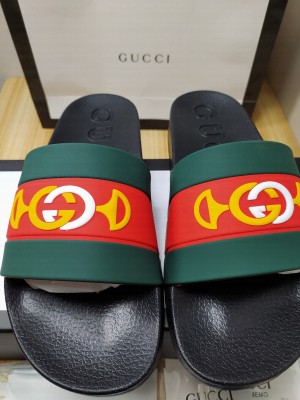 Gucci Unisex Rubber Flat Slide Sandals 014 2021 Collection
