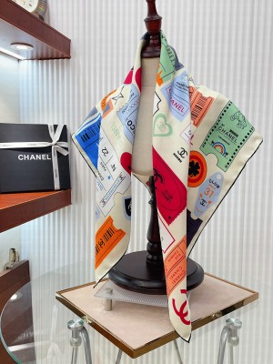 CHANEL SILK TWILL  SQUARE SCARF 90 × 90 cm