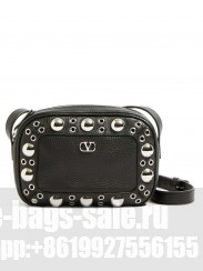Valentino Garavani Nellcote Crossbody Bag In Grainy Calfskin Black