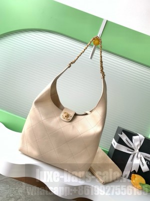 Chanel HOBO HANDBAG AS5425 Beige