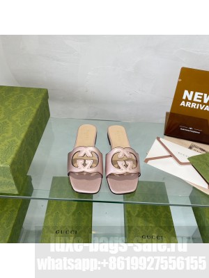 Gucci Women's Interlocking G cut-out slide sandal Collection 017