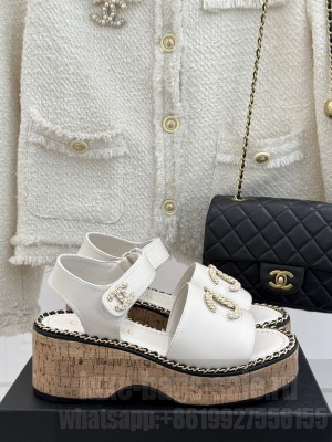 Chanel platform double C with chain sandals White leather 2025