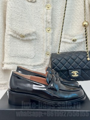 Chanel Calfskin G45823 Loafers 2024 Black