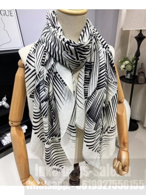 Chanel Women's Line Print Long Scarf White