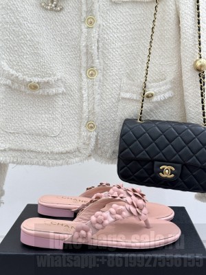 Chanel flat Camellia flip-flops pink 2025