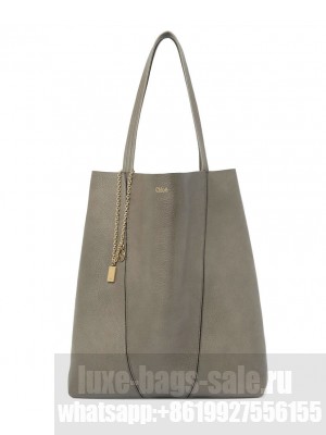 Chloe Large Chloe Spin Tote Bag In Grained Leather Gray
