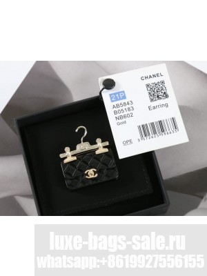 Chanel Women's Brooch AB1126