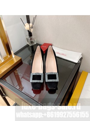 Roger Vivier 4.5cm Belle Vivier Motherpearl Buckle Pumps 04