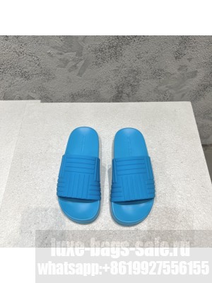 BOTTEGA VENETA Unisex Rubber Slider Flat Slide Sandals Light Blue